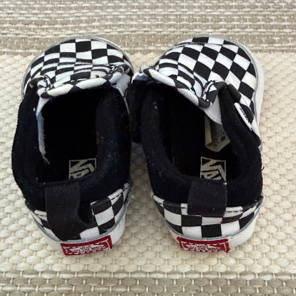Vans Kids Checkered Black and White Sneakers - Picture 2 of 5